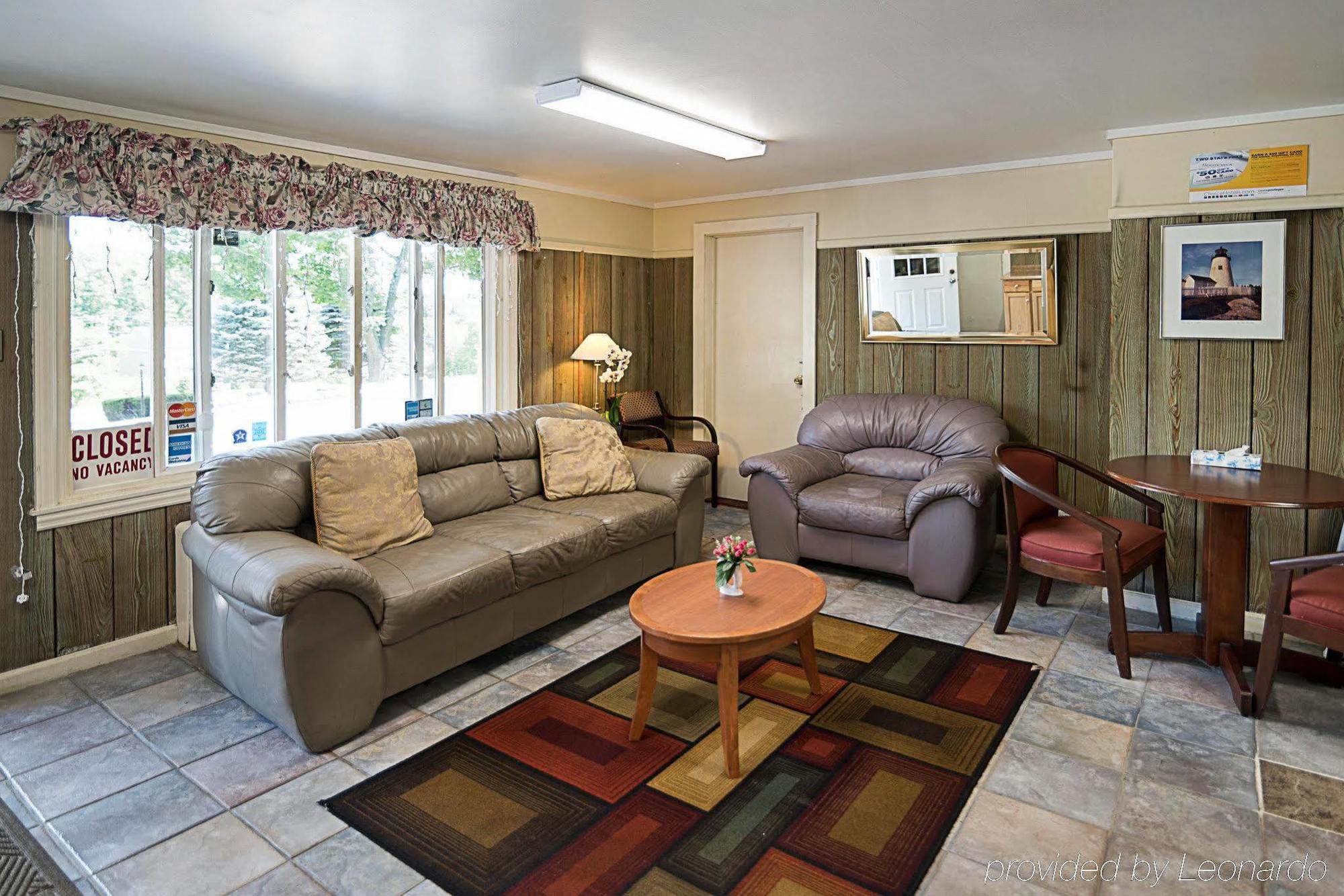 Rodeway Inn Westminster Εξωτερικό φωτογραφία